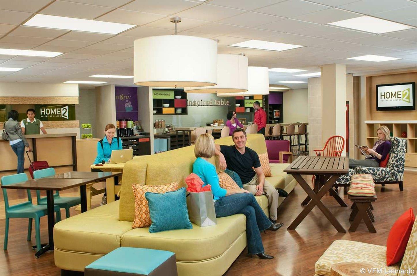 Home2 Suites By Hilton Columbus Restaurant foto